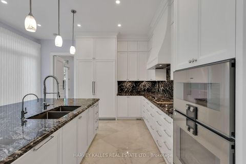 Photo 11 at 113 Coldstream Avenue, Lawrence Park South, Toronto