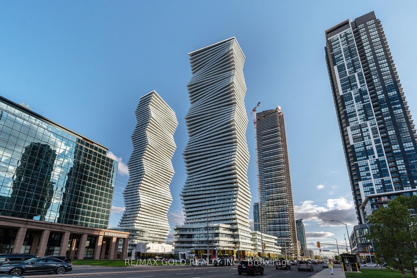 2707 - 3900 Confedration Parkway, City Centre, Mississauga 