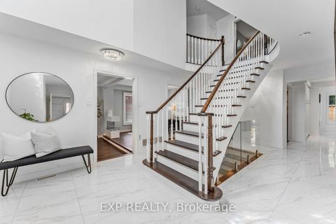 Photo 1 at 2816 Rosewood Lane, CV Clearview, Oakville
