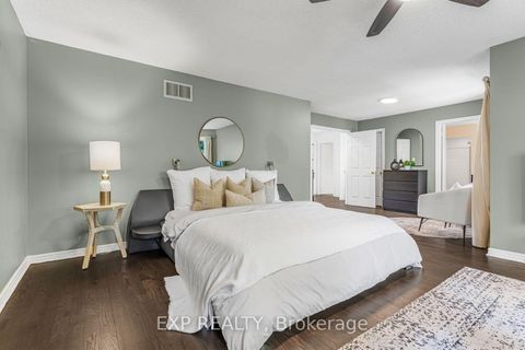 Photo 26 at 2816 Rosewood Lane, CV Clearview, Oakville