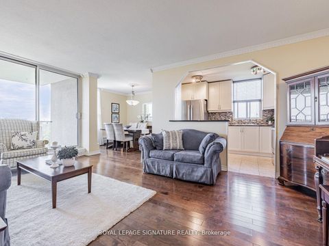 Photo 4 at 1914 - 60 Pavane Linkway, Flemingdon Park, Toronto