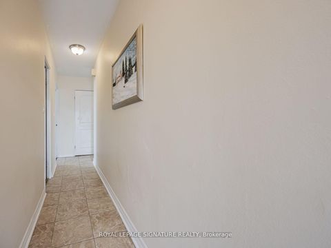 Photo 17 at 1914 - 60 Pavane Linkway, Flemingdon Park, Toronto