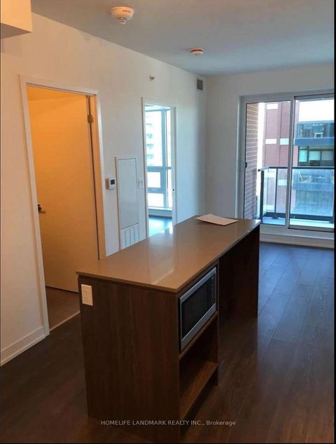 Photo 12 at 523 - 31 Tippett Road, Clanton Park, Toronto