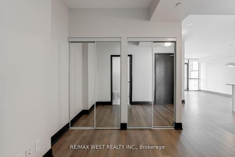 Photo 19 at 606 - 2900 Highway 7 Road, Concord, Vaughan