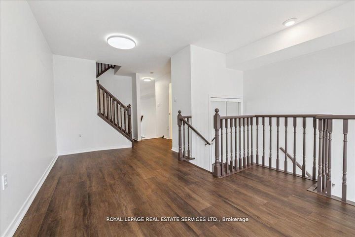 Photo 14 at 3302 Pinto Place, Cooksville, Mississauga