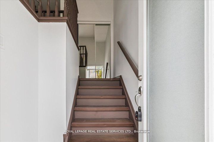 Photo 19 at 3302 Pinto Place, Cooksville, Mississauga