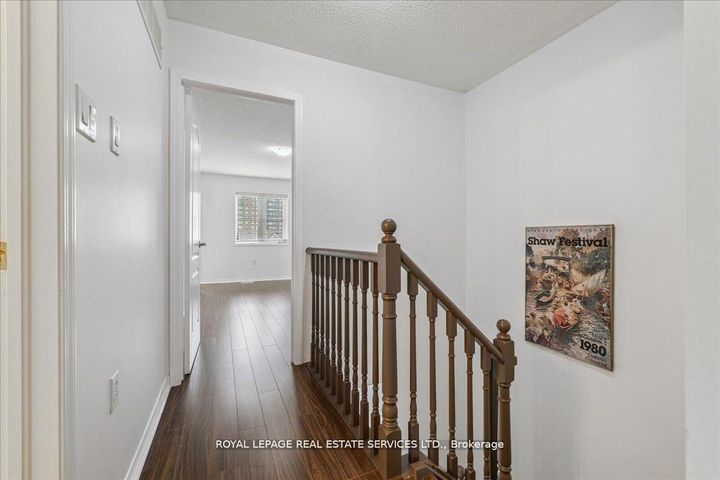 Photo 20 at 3302 Pinto Place, Cooksville, Mississauga
