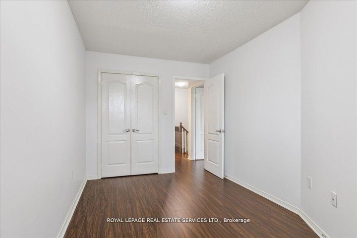 Photo 26 at 3302 Pinto Place, Cooksville, Mississauga