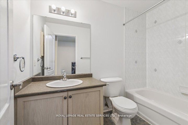 Photo 29 at 3302 Pinto Place, Cooksville, Mississauga