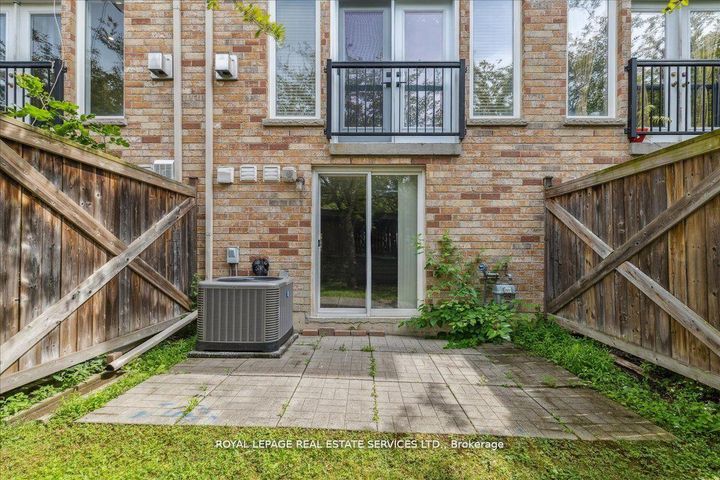 Photo 36 at 3302 Pinto Place, Cooksville, Mississauga