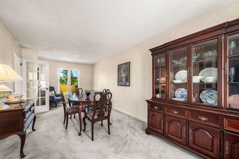 Photo 5 at 1529 Greenbriar Drive, GA Glen Abbey, Oakville