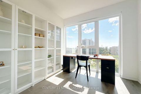Photo 2 at 608 - 270 Dufferin Street, South Parkdale, Toronto