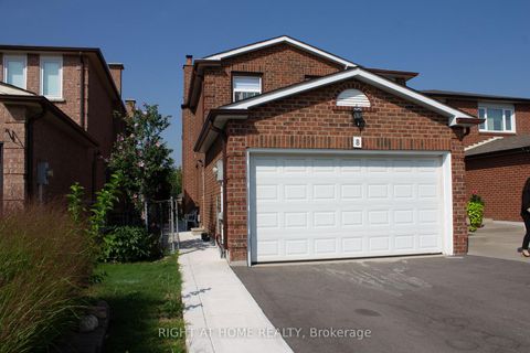 Photo 1 at 8 Terra Road W, East Woodbridge, Vaughan