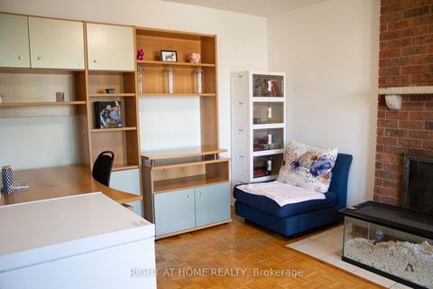 Photo 13 at 8 Terra Road W, East Woodbridge, Vaughan