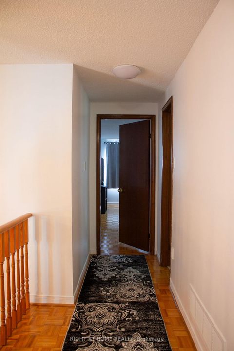 Photo 24 at 8 Terra Road W, East Woodbridge, Vaughan