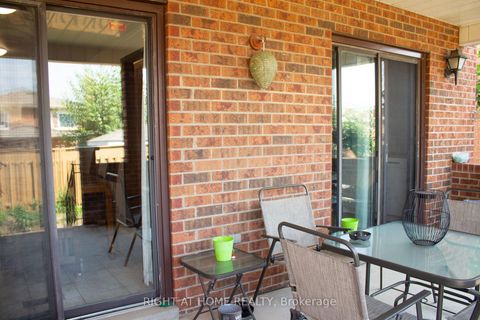 Photo 41 at 8 Terra Road W, East Woodbridge, Vaughan