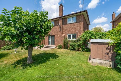 Photo 35 at 17 Altair Avenue, L'Amoreaux, Toronto