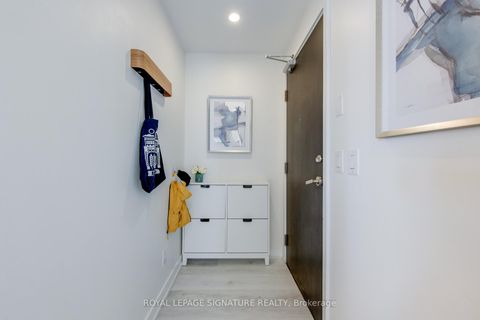 Photo 3 at 902 - 170 Sumach Street, Regent Park, Toronto