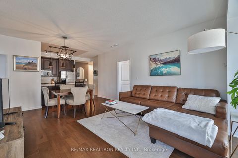 Photo 11 at 407 - 628 fleet Street, Waterfront Communities C1, Toronto