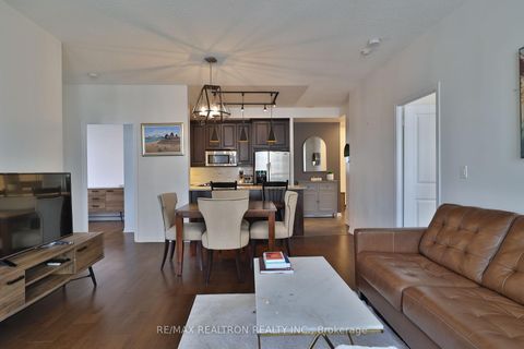 Photo 12 at 407 - 628 fleet Street, Waterfront Communities C1, Toronto