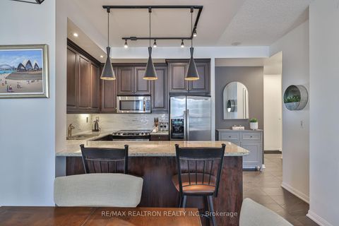 Photo 13 at 407 - 628 fleet Street, Waterfront Communities C1, Toronto