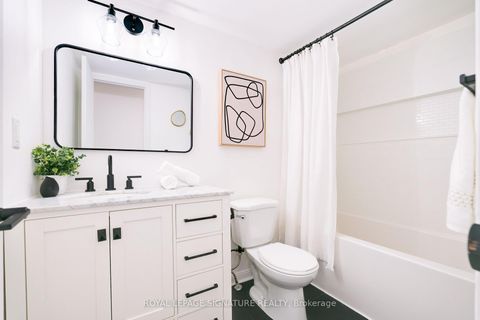 Photo 16 at 1602 - 28 Laidlaw Street, South Parkdale, Toronto