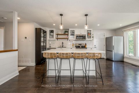 Photo 4 at 29 Shaw Crescent, Letitia Heights, Barrie