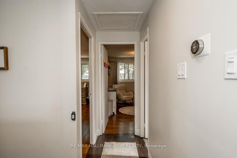 Photo 14 at 29 Shaw Crescent, Letitia Heights, Barrie