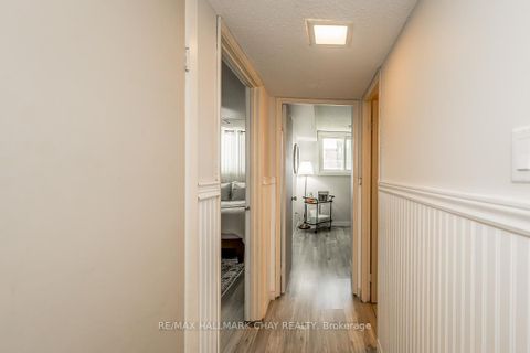 Photo 27 at 29 Shaw Crescent, Letitia Heights, Barrie