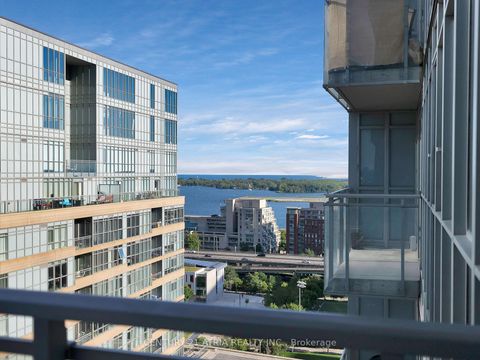Photo 16 at 2103 - 15 Iceboat Terrace, Waterfront Communities C8, Toronto