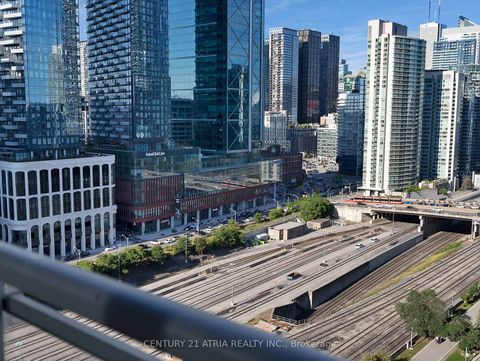 Photo 17 at 2103 - 15 Iceboat Terrace, Waterfront Communities C8, Toronto
