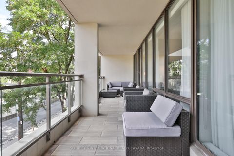 Photo 36 at 301 - 235 St Clair Avenue W, Casa Loma, Toronto
