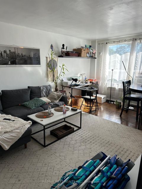 Photo 3 at 205 - 2550 Bathurst Street, Forest Hill North, Toronto