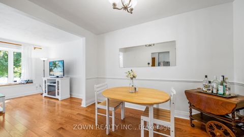 Photo 13 at 118 Chestnut Crescent, Birchmount, Toronto
