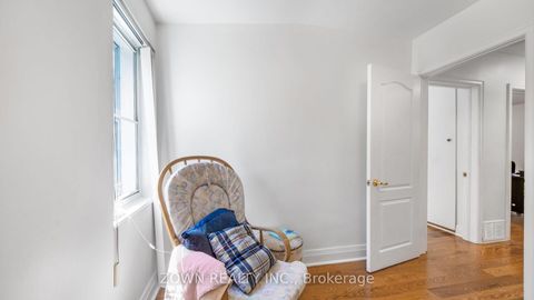 Photo 31 at 118 Chestnut Crescent, Birchmount, Toronto