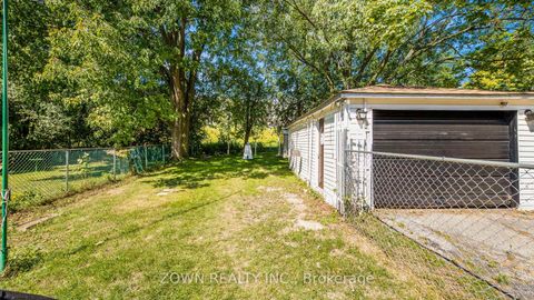 Photo 46 at 118 Chestnut Crescent, Birchmount, Toronto