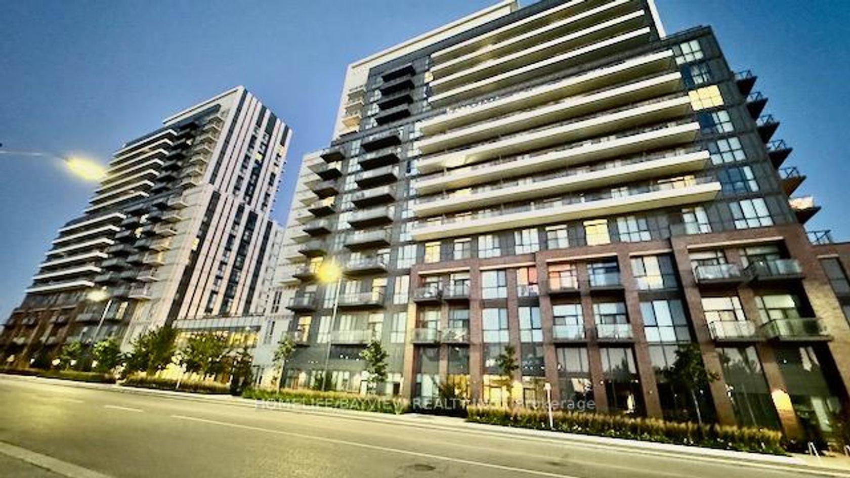 #512 - 38 Honeycrisp Crescent N, Vaughan Corporate Centre, Vaughan 