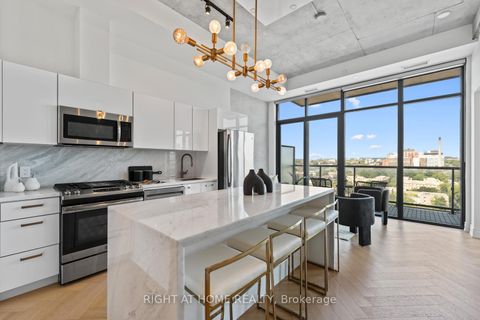 Photo 5 at LPH02 - 608 Richmond St. W Street, Waterfront Communities C1, Toronto Photo 5 at LPH02 - 608 Richmond St. W Street, Waterfront Communities C1, Toronto