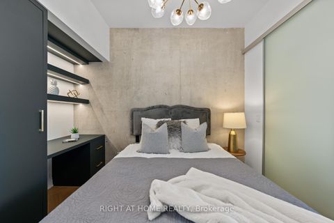 Photo 11 at LPH02 - 608 Richmond St. W Street, Waterfront Communities C1, Toronto
