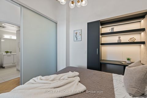 Photo 12 at LPH02 - 608 Richmond St. W Street, Waterfront Communities C1, Toronto