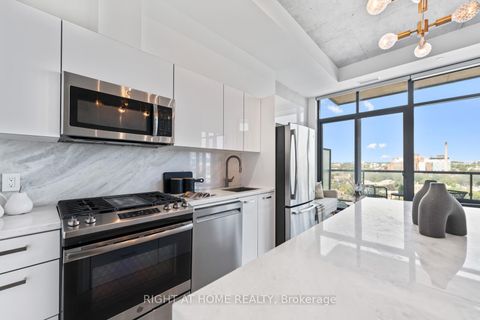 Photo 14 at LPH02 - 608 Richmond St. W Street, Waterfront Communities C1, Toronto Photo 14 at LPH02 - 608 Richmond St. W Street, Waterfront Communities C1, Toronto