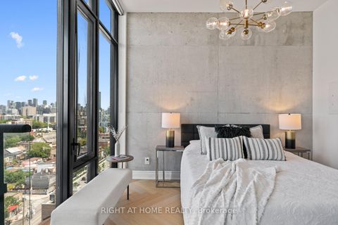 Photo 23 at LPH02 - 608 Richmond St. W Street, Waterfront Communities C1, Toronto Photo 23 at LPH02 - 608 Richmond St. W Street, Waterfront Communities C1, Toronto