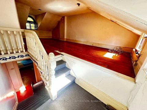 Photo 15 at 548 Roxton Road, Little Italy, Toronto
