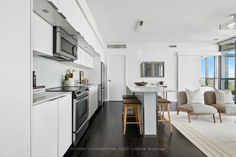 Photo 7 at 4207 - 110 Charles Street E, Yonge Corridor, Toronto