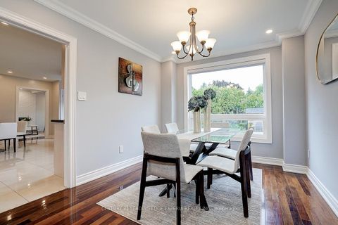 Photo 13 at 108 Collingsbrook Boulevard, L'Amoreaux, Toronto