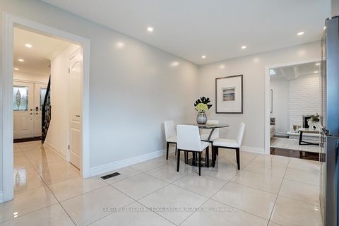 Photo 19 at 108 Collingsbrook Boulevard, L'Amoreaux, Toronto
