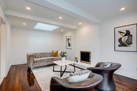 Photo 20 at 108 Collingsbrook Boulevard, L'Amoreaux, Toronto