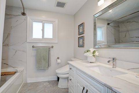 Photo 29 at 108 Collingsbrook Boulevard, L'Amoreaux, Toronto