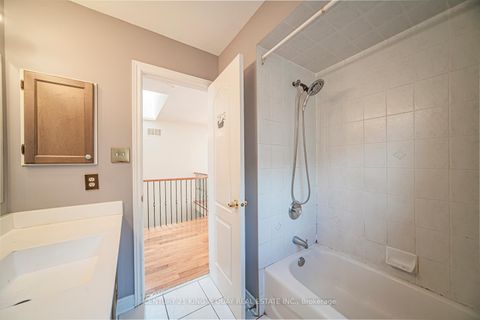 Photo 26 at 46 Pepperberry Road, Patterson, Vaughan