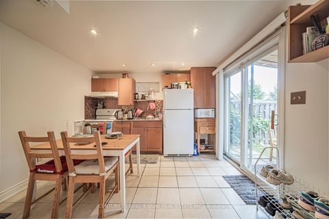 Photo 40 at 46 Pepperberry Road, Patterson, Vaughan
